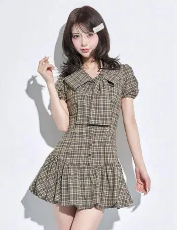 Darich 빅 리본 벌룬 체크 미니 원피스 베이지