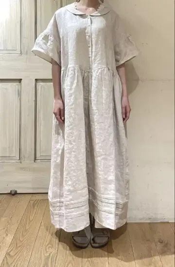새상품 SamansaMos2 타치카와 한정 린넨 둥근 카라 개더 원피스