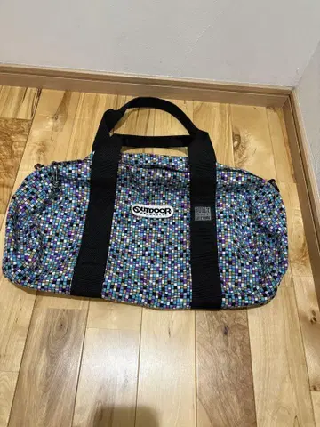 OUTDOOR 도트 무늬 보스턴 백
