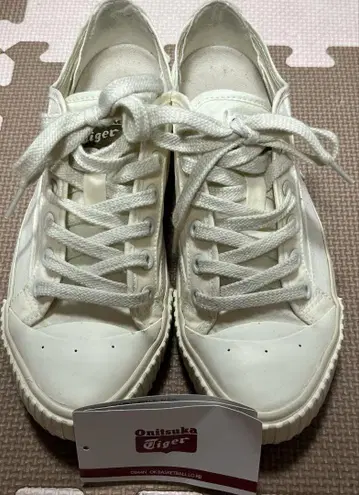 오니츠카 타이거 여성용 24cm