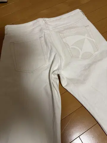 아놀드 파머 화이트 데님 팬츠 사이즈 3