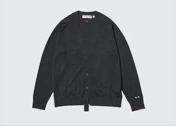 [ 2024 완판템 ] UNIQLO x ANYA HINDMARCH 가디건
