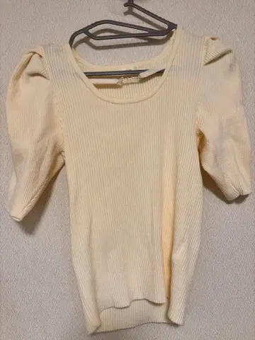 프론트 비쥬 니트탑 화이트 계열 XL