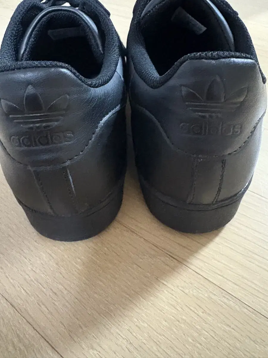 Product Details - 4