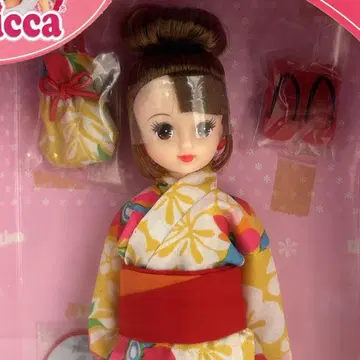 리카짱 친구 유카타 아키짱