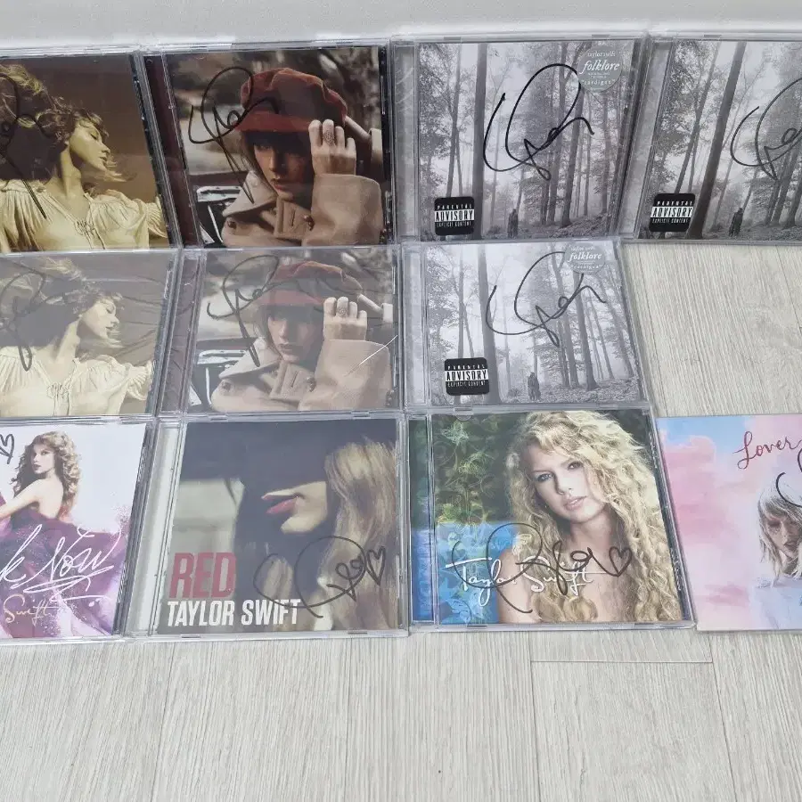 Taylor Swift TTPD直筆サイン入り CD アルバム　⑤ 直筆サイン入り Taylor Swift TTPD 新品 CDアルバム 輸入盤