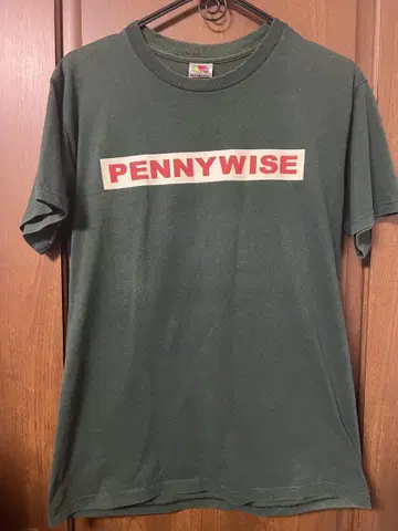 Pennywise 티셔츠 후카세 님 착용