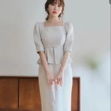 Allure 트위드 미디 드레스 화이트 M 사이즈