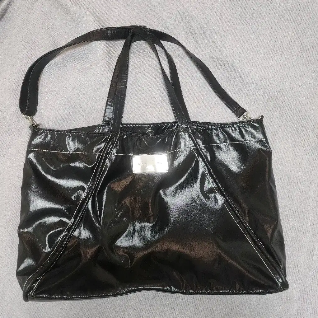 MATIN KIM | 마뗑킴 Matin Kim Big Coating Tote Bag IN #마뗑킴