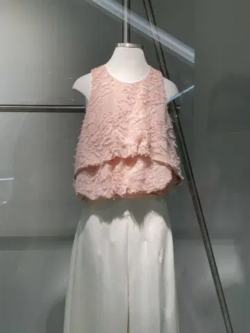 ZARA 상의 이번 시즌