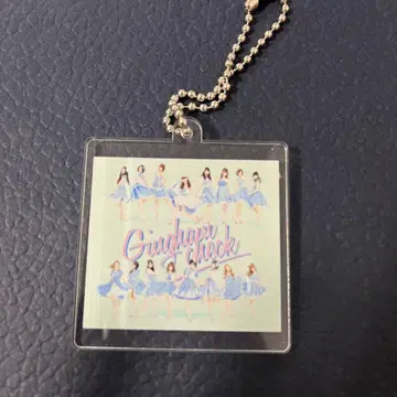 깅엄 체크 아크릴 키링 AKB