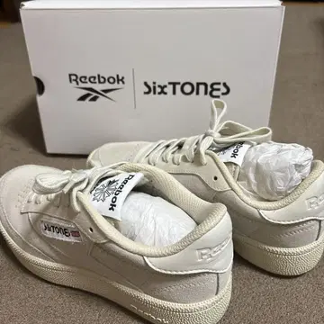 Reebok SixTONES 화이트 스니커즈 23cm