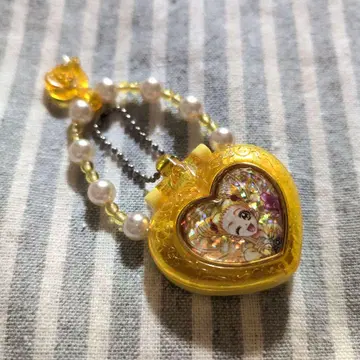 프리큐어 트윙클 팩트 스윙