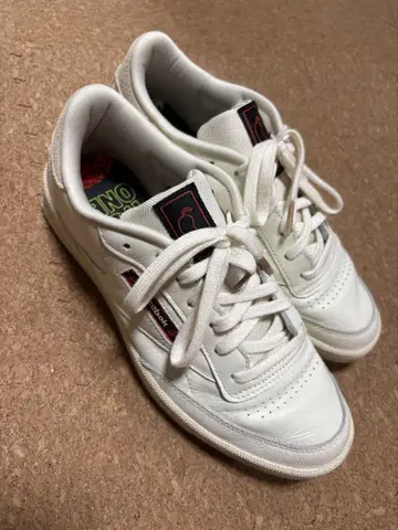 Reebok Hot Ones 클럽 C 85 스니커즈 24cm 리복