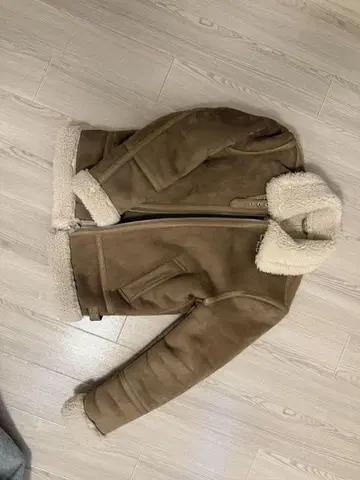 [ ZARA ] B-3 페이크 무스탕 자켓 플라이트 자켓 S 사이즈
