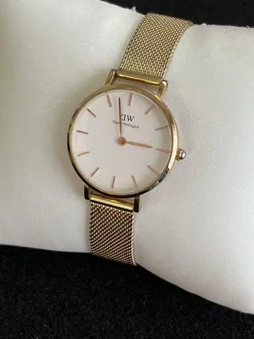 Daniel Wellington 손목시계 28mm