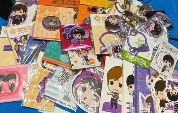 카미야 히로시 굿즈 묶음 판매 아크릴 키링, 캔뱃지 등