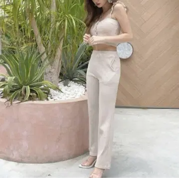 GYDA 셋업 프릴 뷔스티에