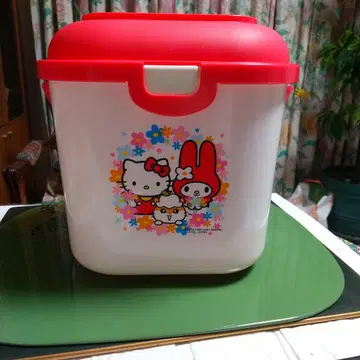 헬로키티 마이멜로디 수납 박스