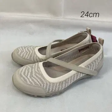 미사용 스케쳐스 스니커즈 브리즈 이지 레이디 레인 24cm