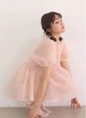 muguet ripple sheer peplum blouse pink