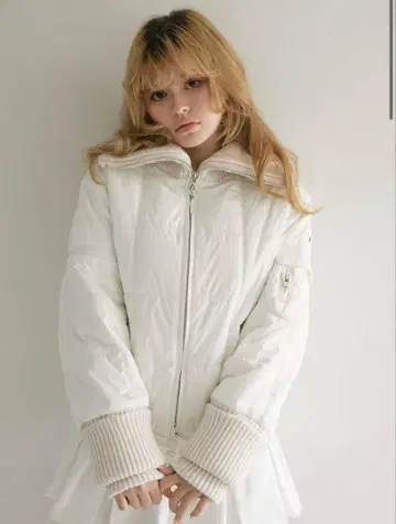 andmary Mary 퀼팅 jacket 화이트 베이지
