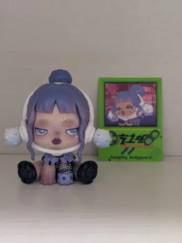 POPMART SKULLPANDA 피규어
