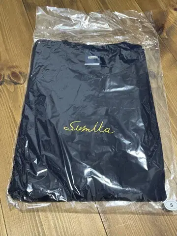 sumika 자수 로고 긴팔 티셔츠 S 사이즈