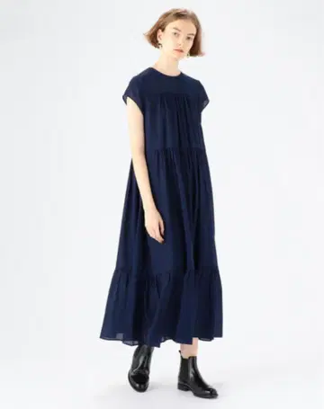 BALLSEY 완판 랜덤 도트 자카드 티어드 원피스