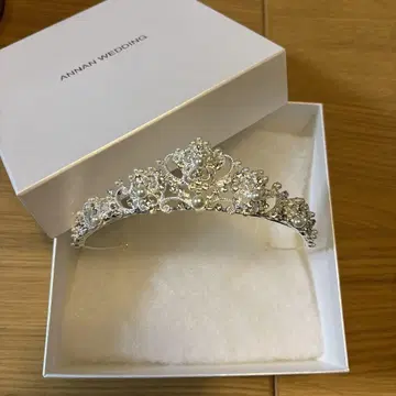 안난 웨딩 ANNAN WEDDING 티아라
