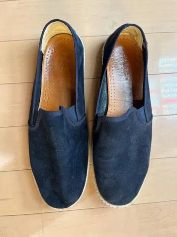LEISURE SHOES 네이비 스웨이드 슬립온 43