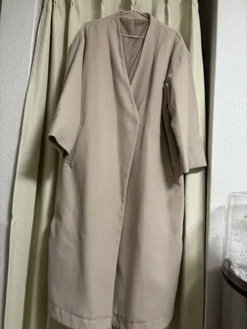 핑크 베이지 롱 코트
