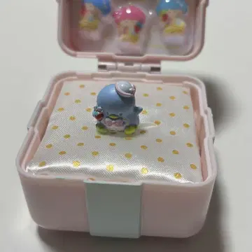 턱시도샘 꿈큥 반지 BOX 산리오 딸기신문
