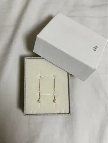 ete K10 골드 펄 롱 귀걸이
