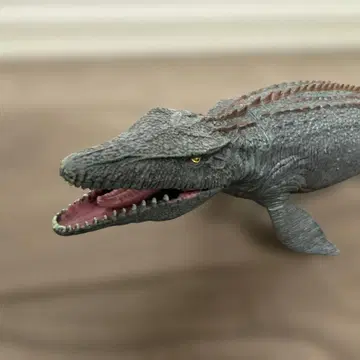 모사사우루스 피규어