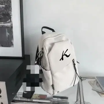 라이트 그레이 숄더백