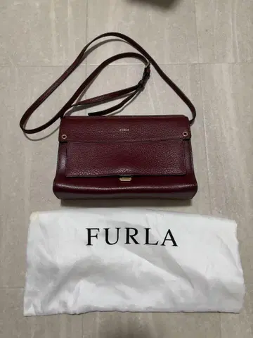 [새상품급] FURLA 지갑 백
