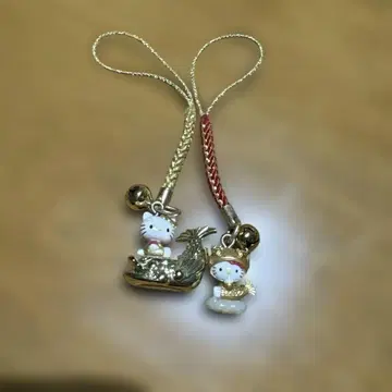 고토치 키티 아이치현 한정 금 샤치호코 키티