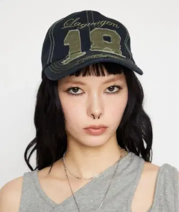 LAGUAGEM NUMBER STITCH 캡