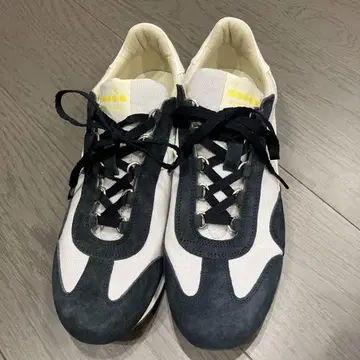 새상품 DIADORA heritage 스니커즈 26.5