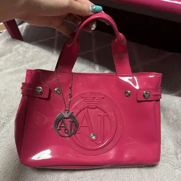AJ 핸드백