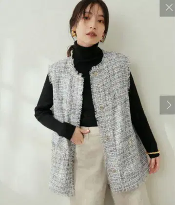 natural couture 프린지 디자인 금장 버튼 트위드 베스트