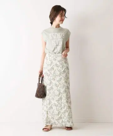 U by SPICK&SPAN 아이라인 프린트 스커트 2