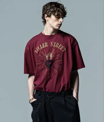 glamb Killer Street Opal T 셔츠