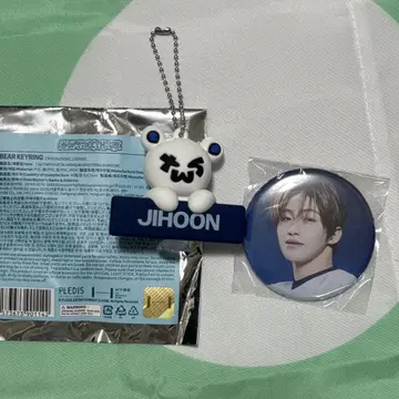 TWS JIHOON 베어 키링, 캔뱃지 세트