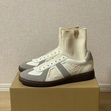 foot industry GAT HI-TOP SOCKS