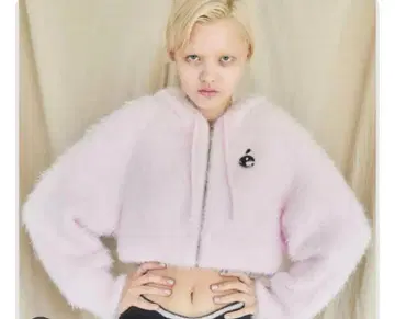 에피누 크롭 후드티 핑크