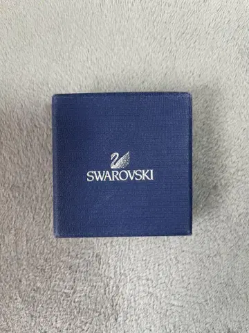 정품 SWAROVSKI 하트 목걸이 새상품급