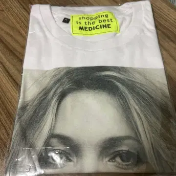 [ 레어 가치 ] (할인 불가) 케이트 모스 모델 T셔츠