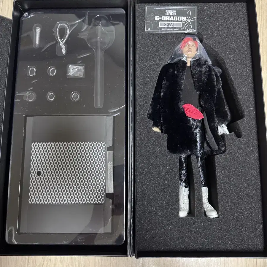Enterbay Bigbang G-dragon & T.O.P Figure Bulk (UnDisplayed